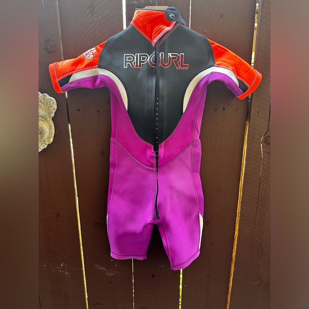 Ripcurl wetsuit size Junior 12
